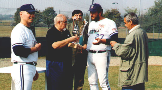 Premiazione alla vittoria della Coppa Italia serie c1 del 1997